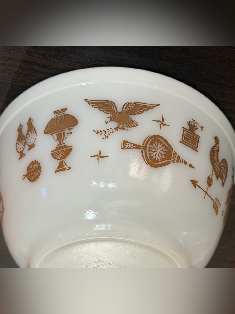 Vintage Pyrex 402 Early American 1.5 Qt Mixing Bowl Brown White MCM Americana - Picture 4 of 11